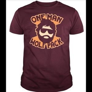 Bustedtees One Man Wolf Pack, sz M